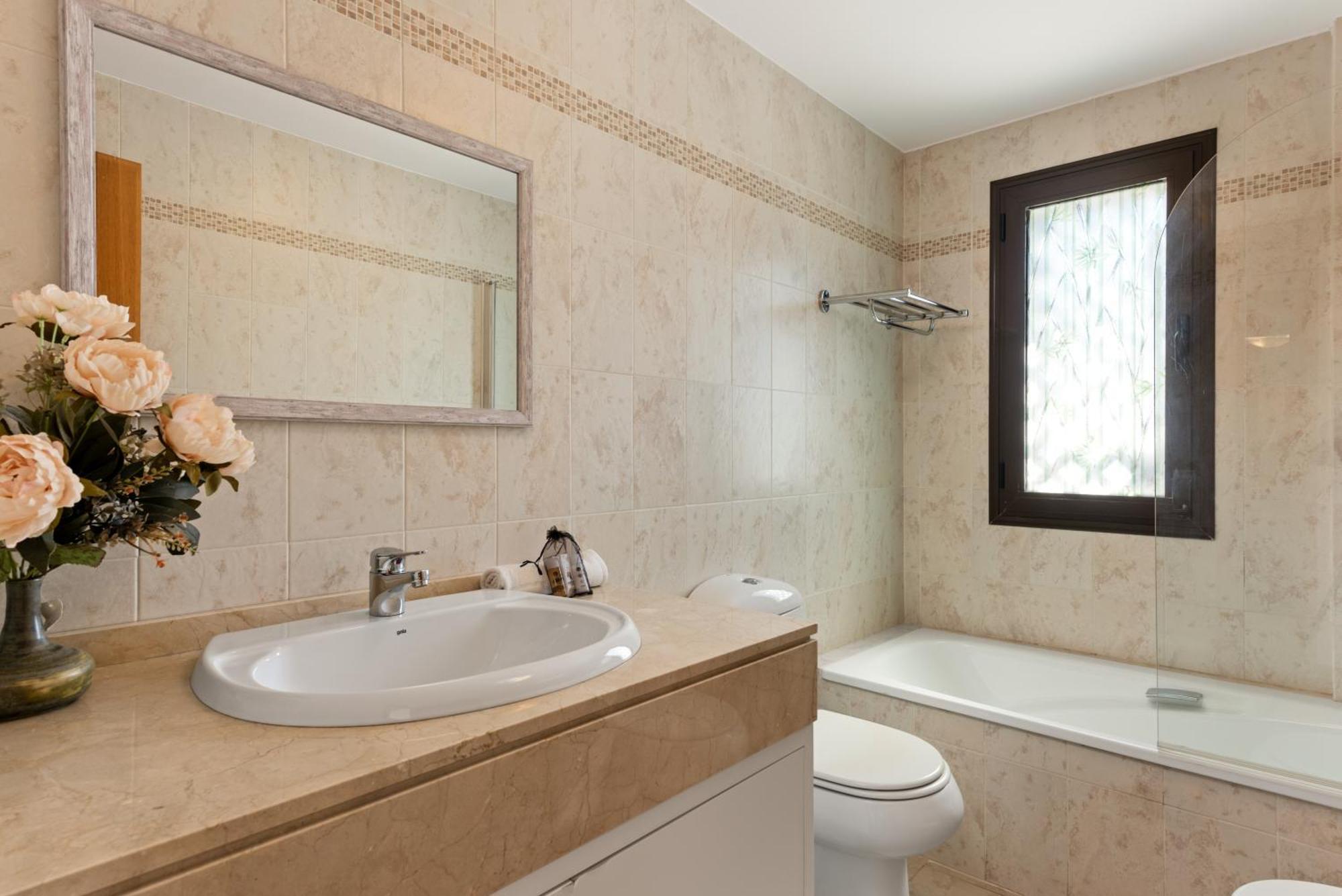 Golf Hills Bed & Breakfast Естепона Екстериор снимка